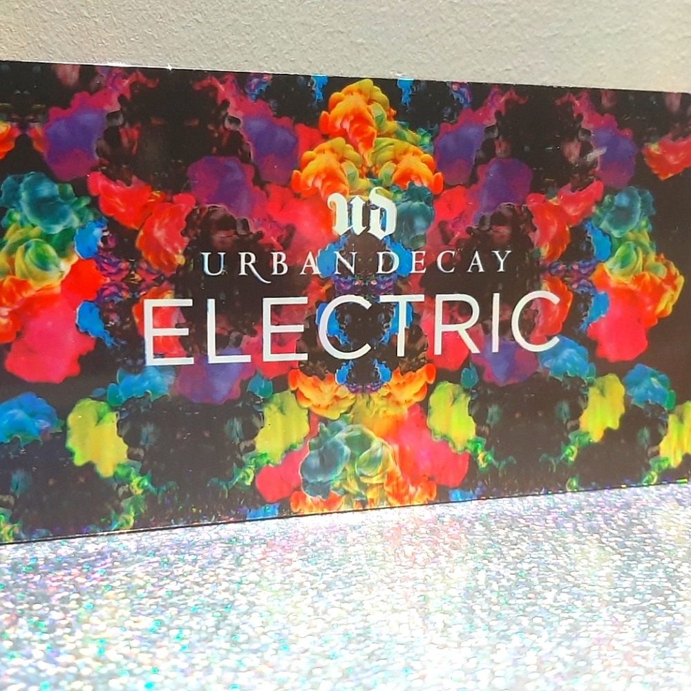 Urban Decay Electric Palette